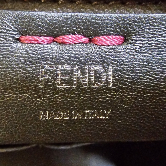 🎉HOST PICK🎉 FENDI 3 Jours Calfskin Leather Shoulder Bag, Pink - Picture 5 of 17